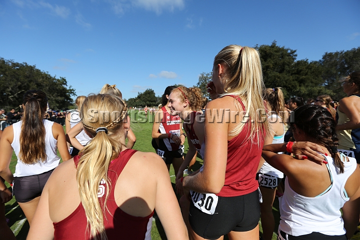 2014StanfordCollWomen-462.JPG - College race at the 2014 Stanford Cross Country Invitational, September 27, Stanford Golf Course, Stanford, California.